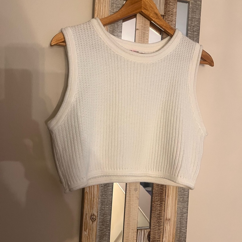 12th Tribe white Crop Top vest - Picture 6 of 8